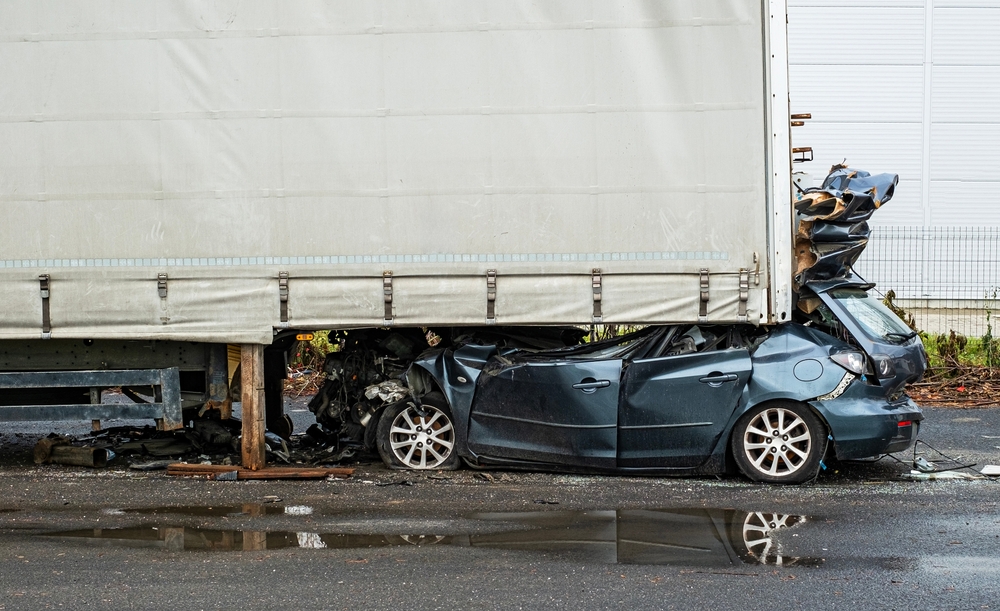 Facing the Impact of a Truck Accident in Santa Cruz