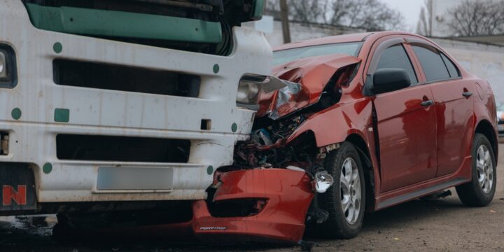 What Makes Truck Accidents So Different in Santa Cruz